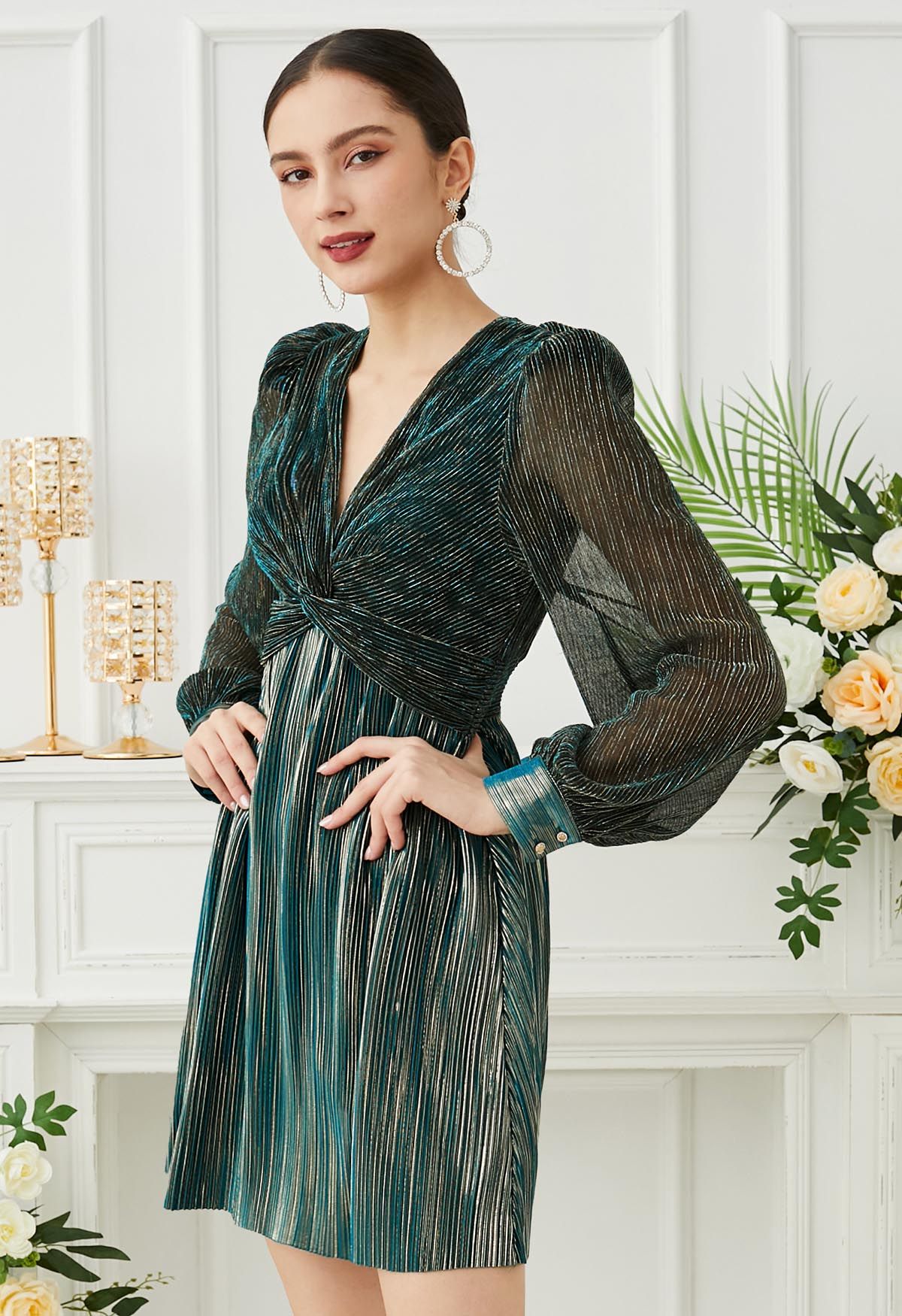 Glamorous – Twist – Metallic-Cocktailkleid in Blaugrün