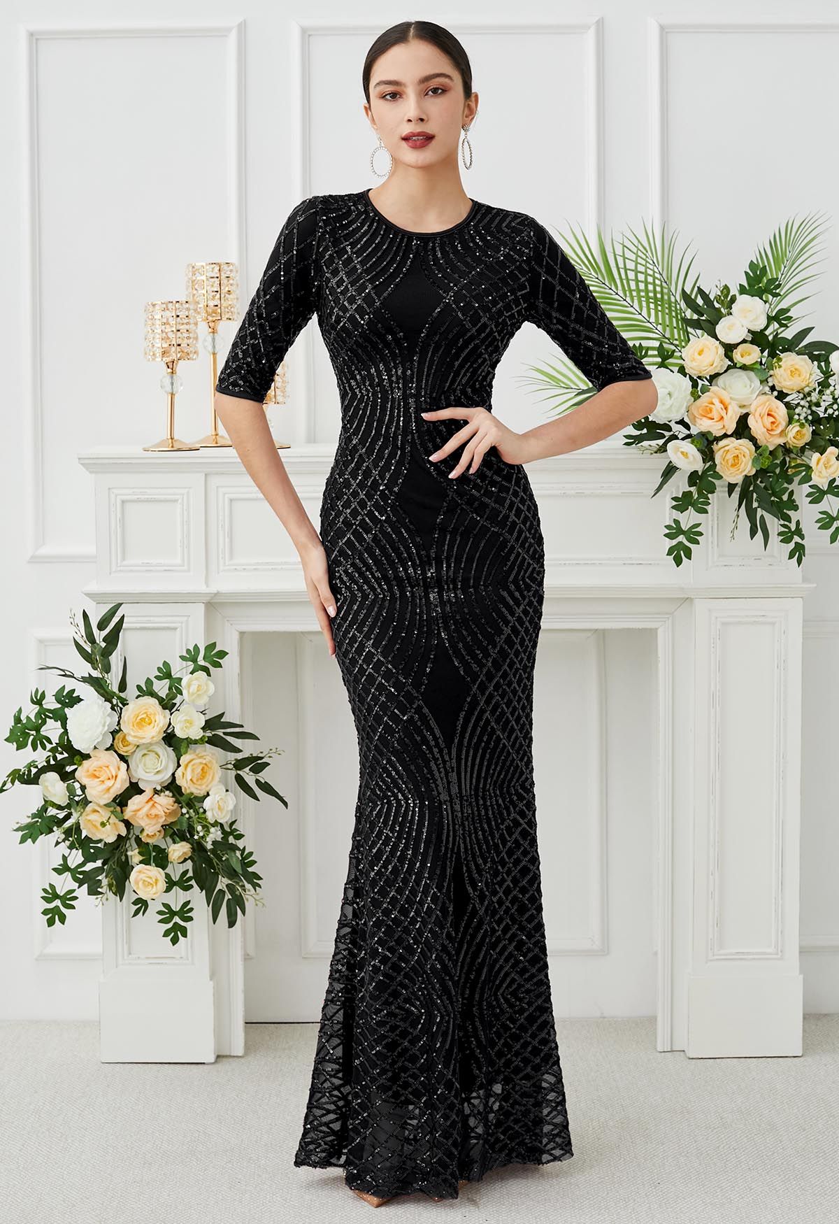 Opulentes Meerjungfrauenkleid mit geometrischen Pailletten in Schwarz