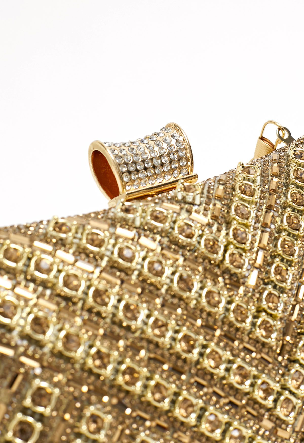 Schicke Clutch mit Strass-Overlay in Champagner