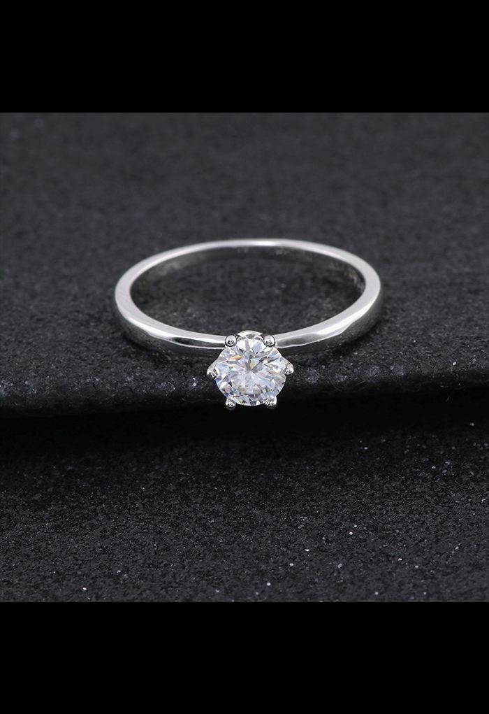 Einfachheit Moissanite Diamond Round Ring