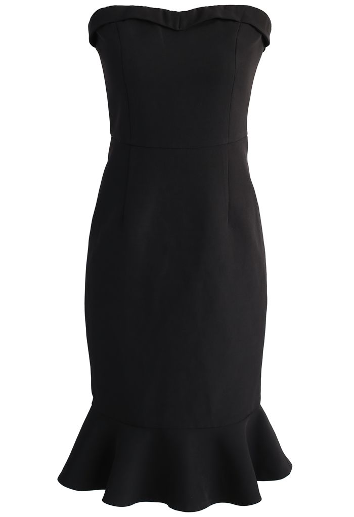 Schlichtes, raffiniertes, trägerloses, figurbetontes Kleid in Schwarz
