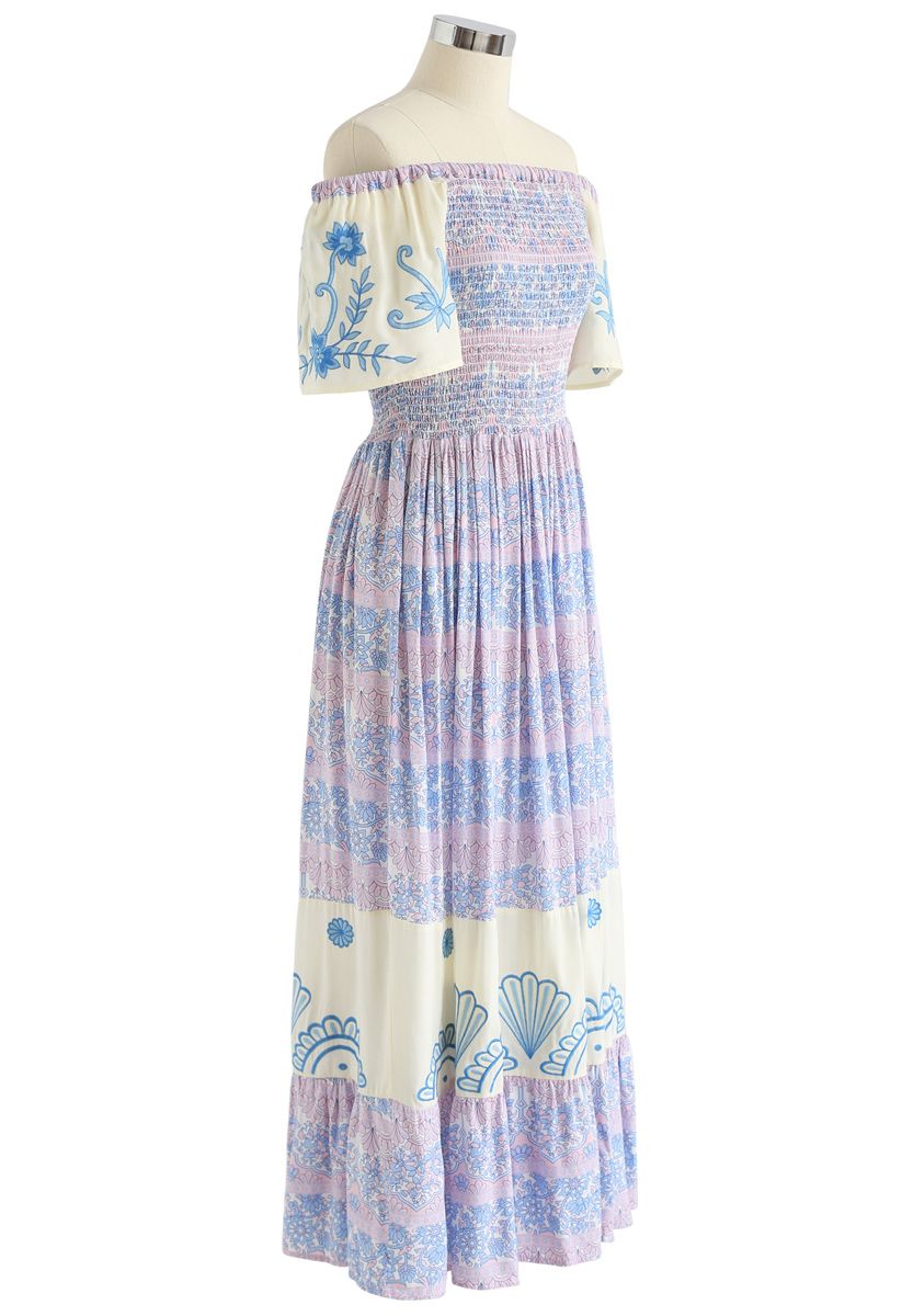 Trägerloses Kleid mit Blumenmuster aus blauem und weißem Porzellan