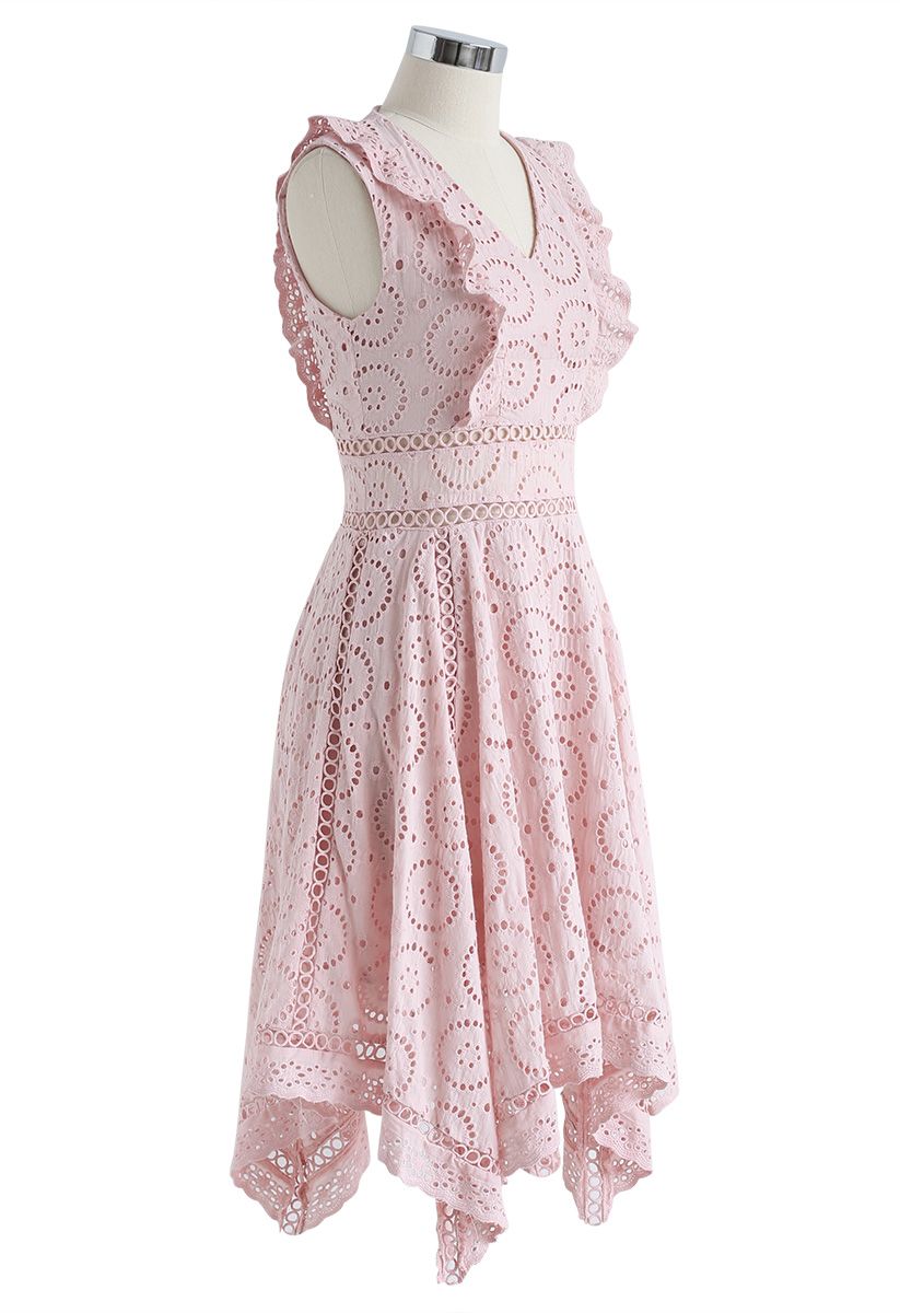Ein himmlischer Traum Rosa Kleid mit Blumenausschnitt