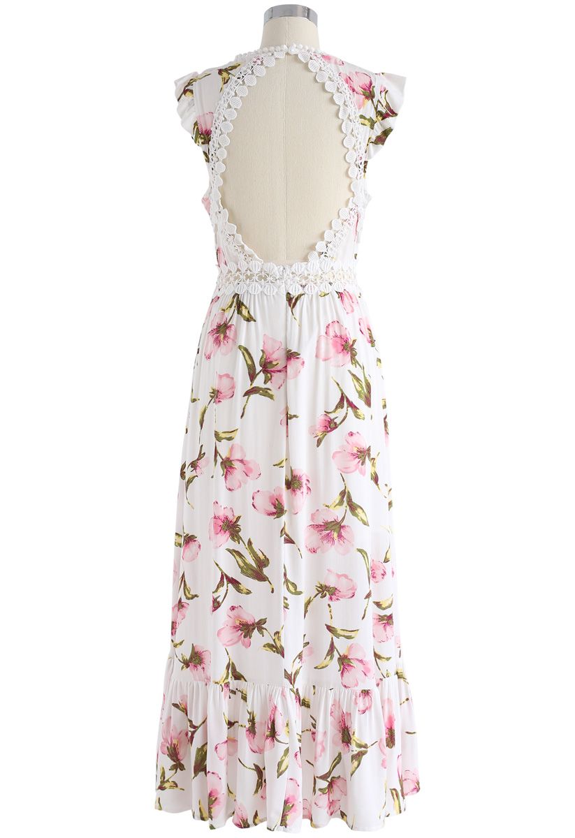Asymmetrisches fröhliches Kleid mit V-Ausschnitt und Pfirsichblüte