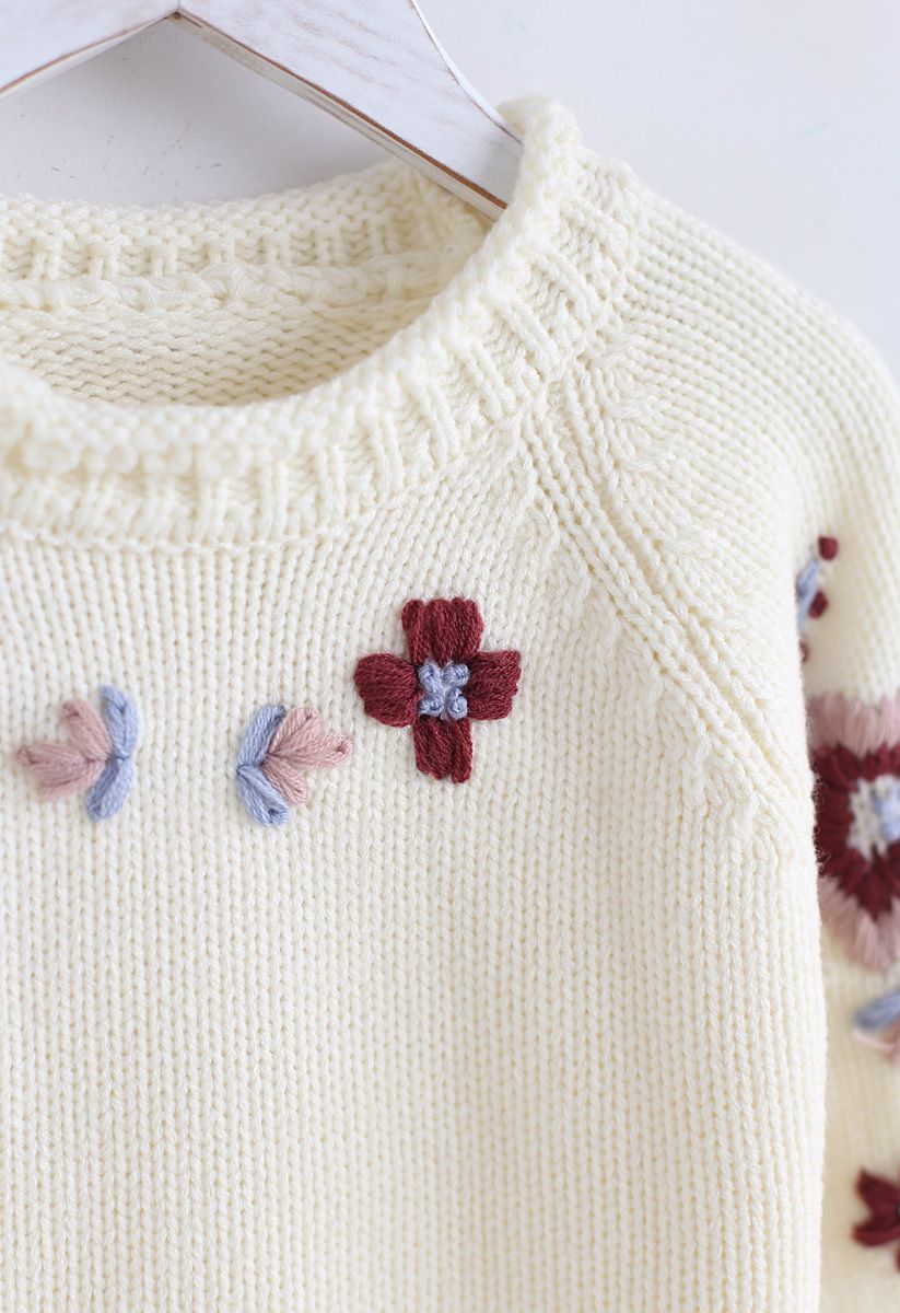 Fügen Sie mehr Elfenbein Blume gestickten Pullover für Kinder