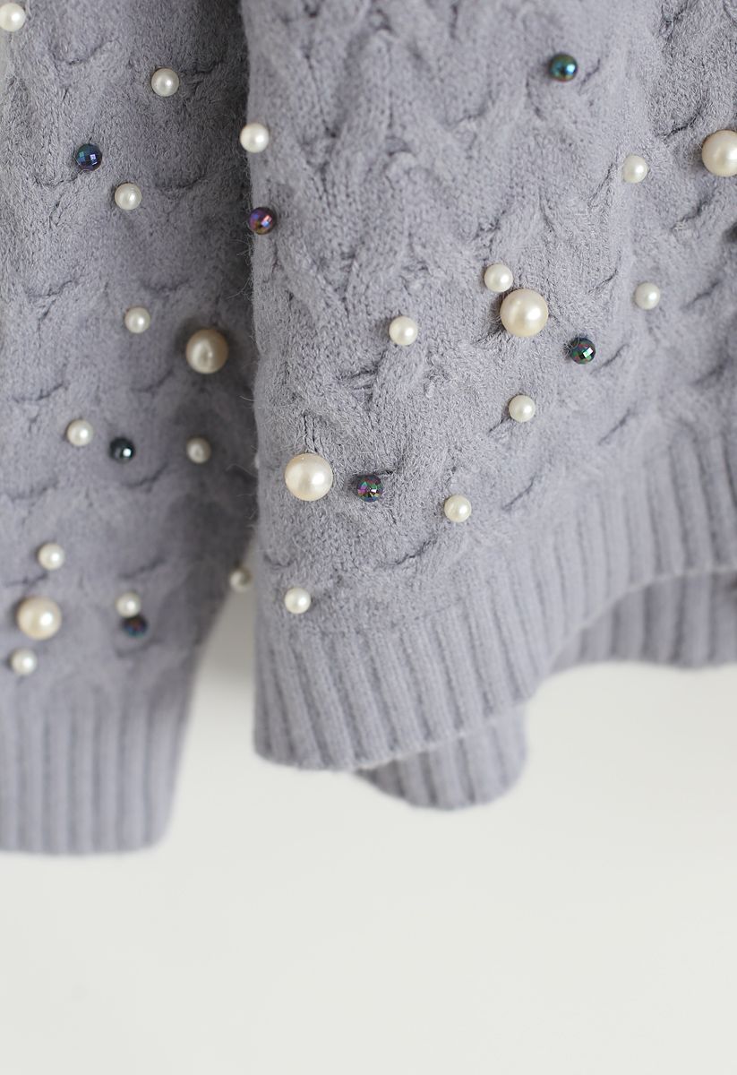 Blick auf die Shining Pearls Strickjacke in Lavendel