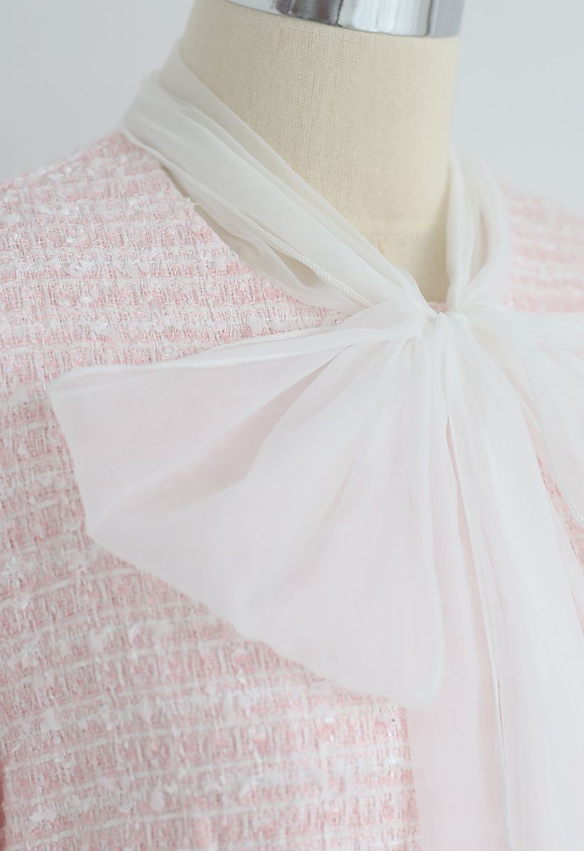 Ein Hauch von Weiblichkeit Tweed Kleid in Pink