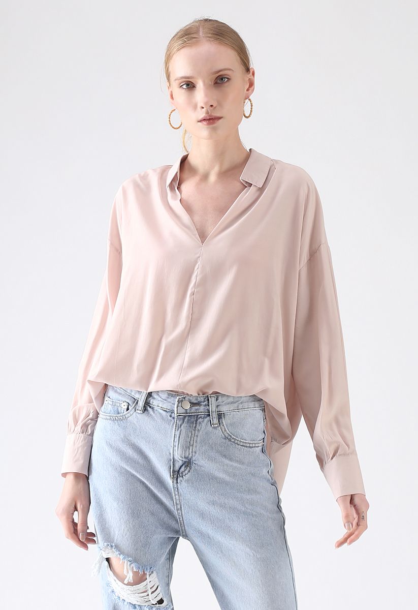 Zarter Schwerpunkt – Halbhohes Shirt in Pink mit V-Ausschnitt