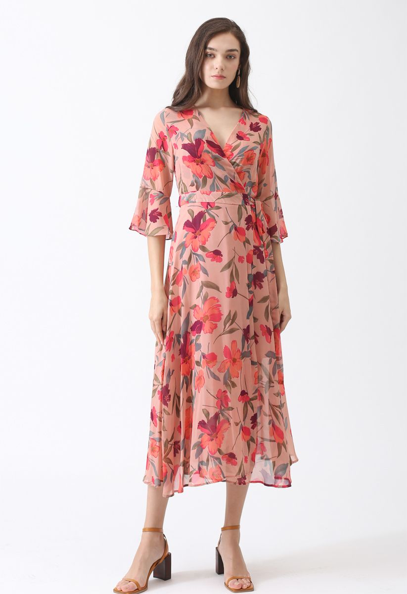 A Million Floral Dreams - Bedrucktes Chiffon-Kleid in Blush