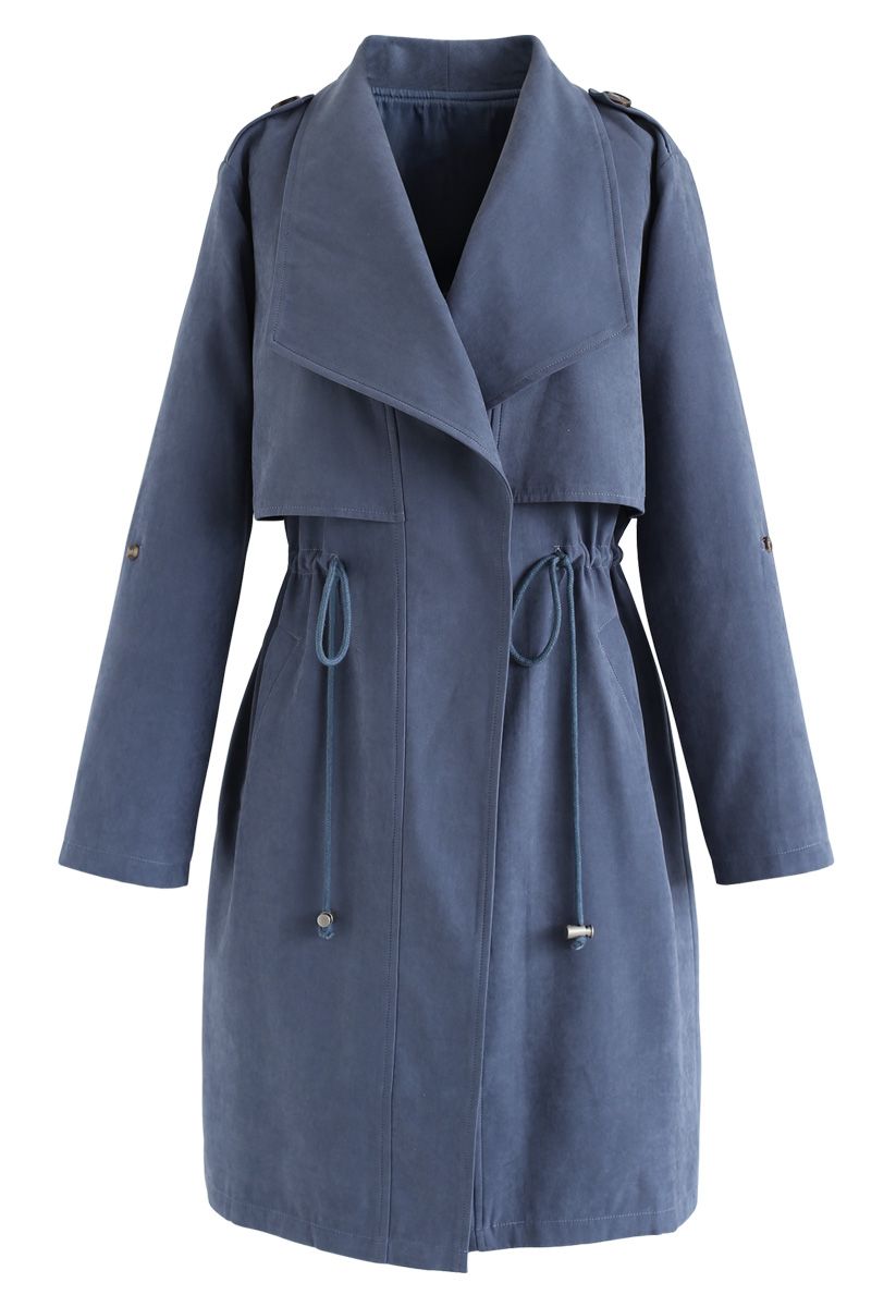 Tunnelzug Langer Trenchcoat in Dusty Blue