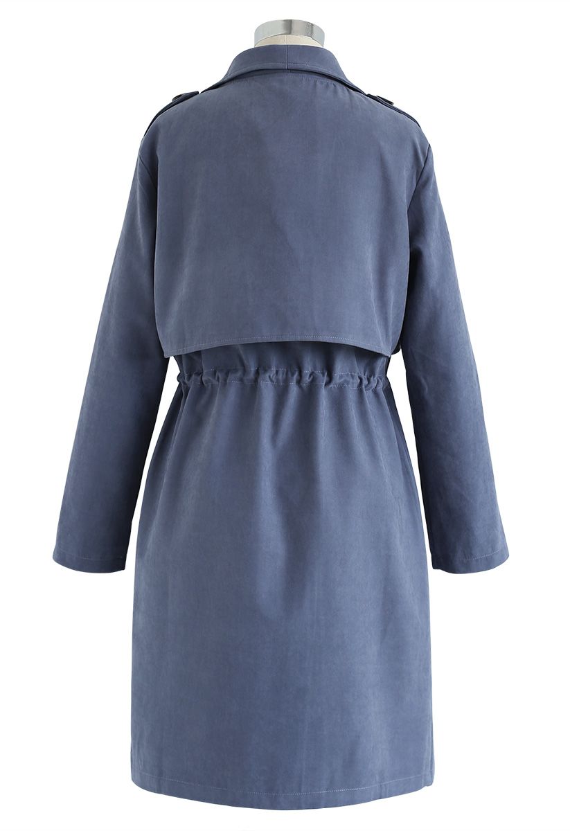 Tunnelzug Langer Trenchcoat in Dusty Blue