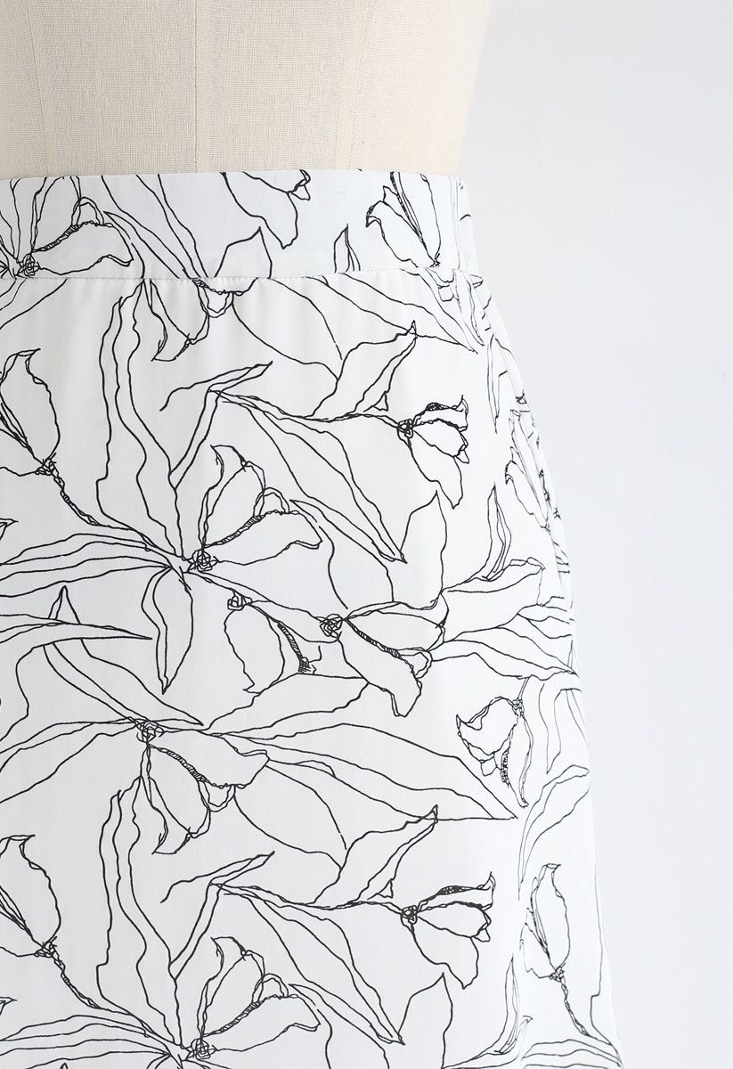 Midirock mit abstraktem Blumenmuster in Weiß