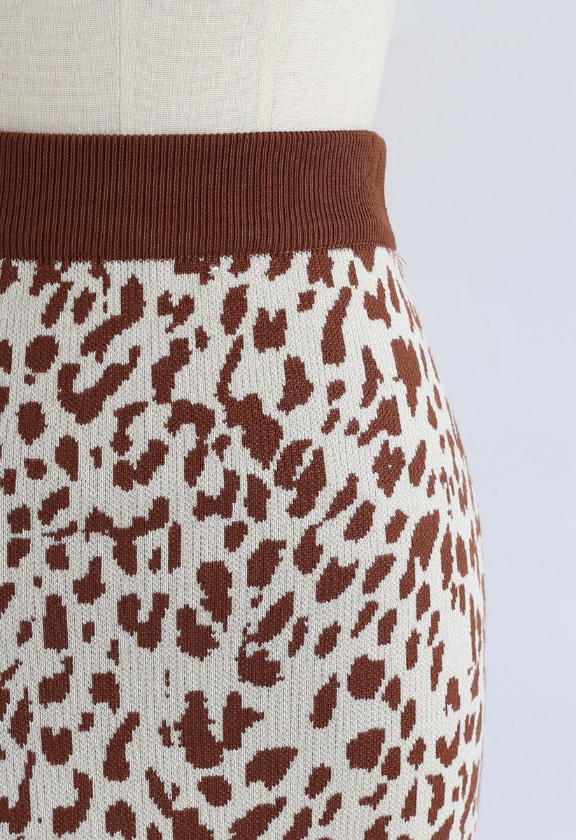 Ministrickrock mit Leopardenmuster aus Karamell