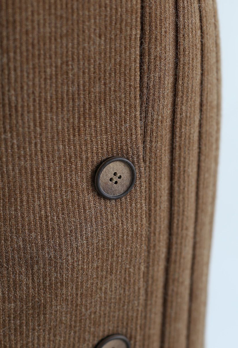 Button Ribbed Knit Pencil Rock in Braun