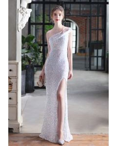 Abendliche Eleganz Pailletten One-Shoulder-Kleid mit Schlitz in Weiß