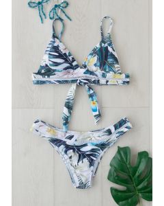 Bikini Satz zum Binden mit tropischen Blättern