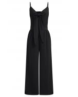 Jumpsuit mit Knoten vorne und Seitentaschen in Schwarz