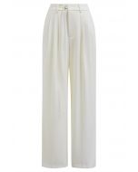 Plissierte Hose mit geradem Bein und verstellbarem Gürtel in Creme