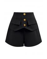 Urban Ease – Schwarze Shorts mit goldener Knopfleiste