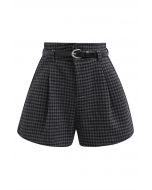 Lights on You – Schwarze Shorts mit Gingham-Gürtel